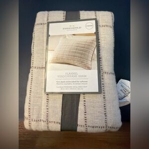 NWT Threshold Flannel‎ Windowpane Sham -standard